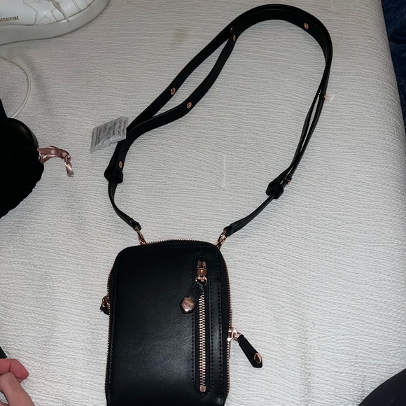 Cross body phone holder bag - Picture 2 of 9